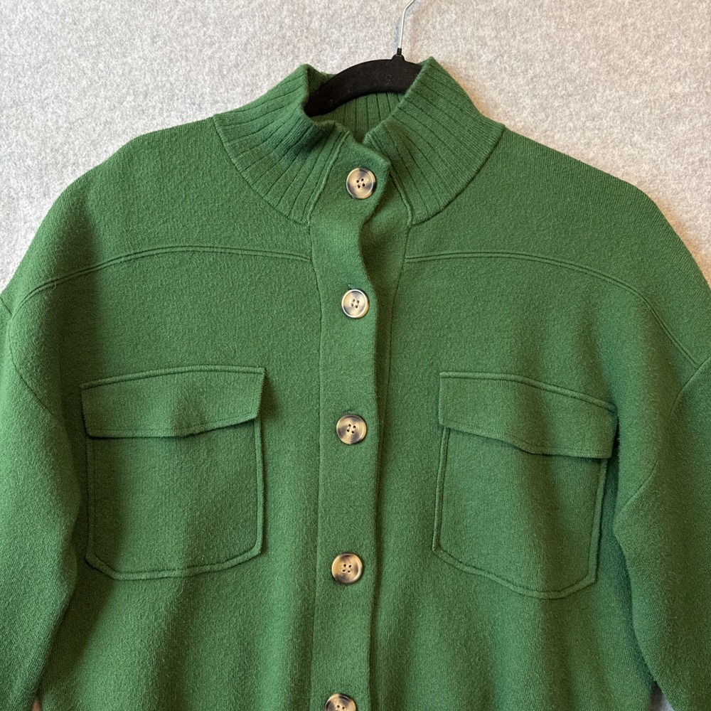 Tahari Kelly Green Cardigan Sweater Jacket Utility Pocket Crop Boxy M Slouchy - Picture 3 of 8